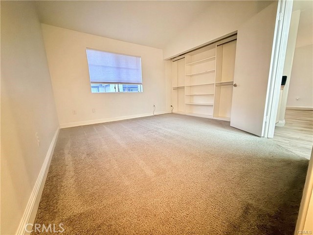 Detail Gallery Image 8 of 19 For 16377 Lakeshore 2d,  Lake Elsinore,  CA 92530 - 2 Beds | 2 Baths