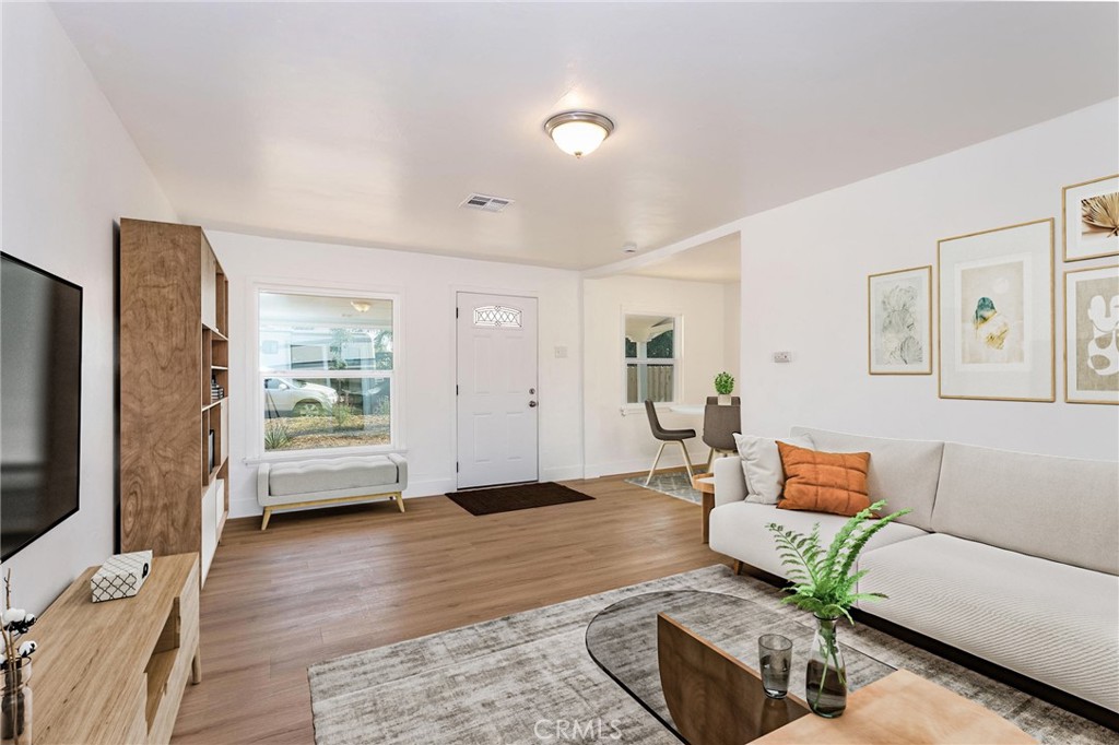 MLS #SR25246916 image #6