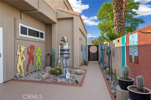 Detail Gallery Image 24 of 38 For 21 Colonial Dr, Rancho Mirage,  CA 92270 - 4 Beds | 4 Baths