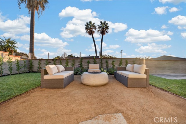 10254 Roscoe Boulevard photo 36