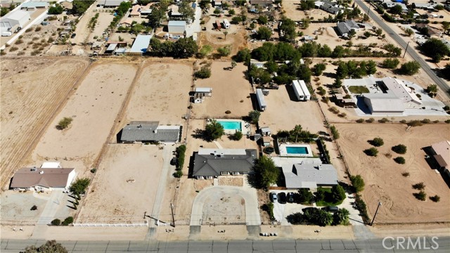 Detail Gallery Image 47 of 51 For 10977 Pinon Ave, Hesperia,  CA 92345 - 3 Beds | 3 Baths