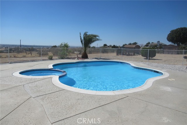 Detail Gallery Image 29 of 36 For 11604 Itoya Vista St, Apple Valley,  CA 92308 - 3 Beds | 2/1 Baths