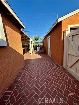 2210 N Buena Vista Street, Burbank, California 91504, 3 Bedrooms Bedrooms, ,2 BathroomsBathrooms,Residential,For Sale,2210 N Buena Vista Street,CRSR24205088