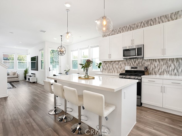 711 S Grable Circle, Orange CA: https://media.crmls.org/medias/74c20d06-c9d8-471b-a2ec-988989770a13.jpg