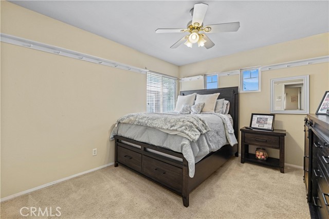28436 Calex Drive, Valencia CA: https://media.crmls.org/medias/74c27f4d-b18b-4ea5-8388-50d57f20543d.jpg