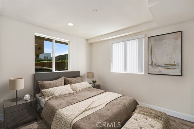 Detail Gallery Image 11 of 17 For 1822 S Orchard Ave #1822,  Los Angeles,  CA 90006 - 5 Beds | 5 Baths