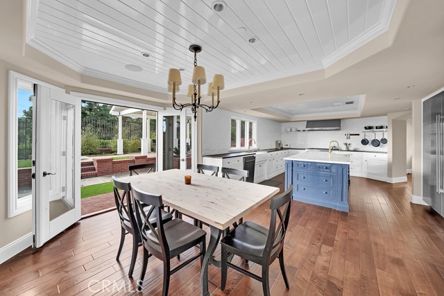 Detail Gallery Image 7 of 71 For 1962 Lower Lake Dr, North Tustin,  CA 92705 - 6 Beds | 7/1 Baths