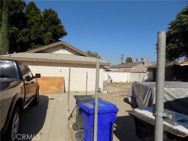 9896 Cypress Avenue, Fontana CA: https://media.crmls.org/medias/74c5180f-6059-4be9-ade3-8088d164d91f.jpg