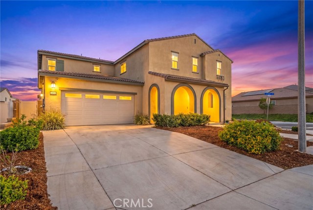 Front Image Thumbnail for CRIV26055638