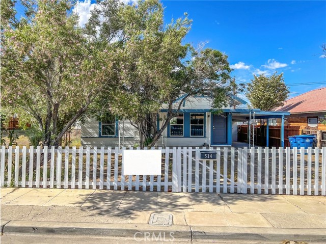 Detail Gallery Image 2 of 30 For 514 Acoma St, Needles,  CA 92363 - 2 Beds | 2 Baths