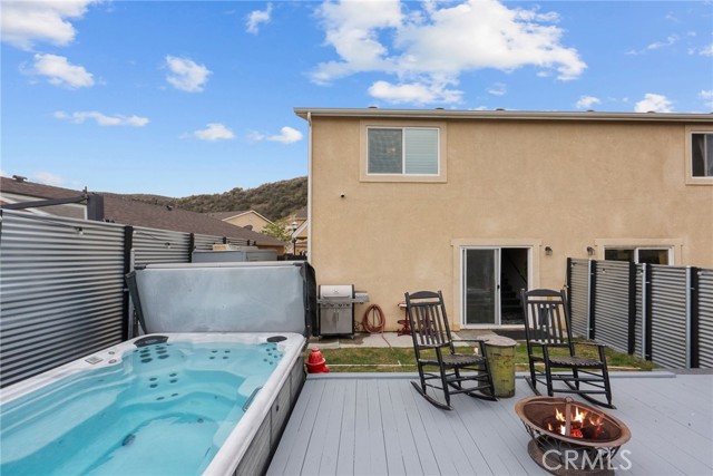 Detail Gallery Image 18 of 27 For 26146 Gravett Pl, Saugus,  CA 91350 - 4 Beds | 3 Baths