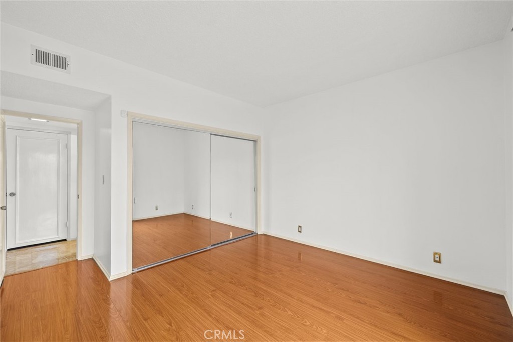 MLS #GD25111398 img 14