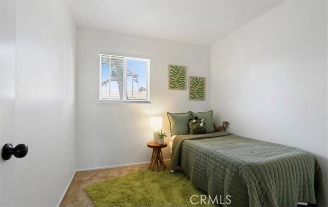 Detail Gallery Image 11 of 18 For 19775 Cambridge Lane, Huntington Beach,  CA 92646 - 3 Beds | 2/1 Baths