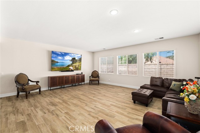 Detail Gallery Image 16 of 65 For 35586 David Ln, Wildomar,  CA 92595 - 5 Beds | 3/1 Baths