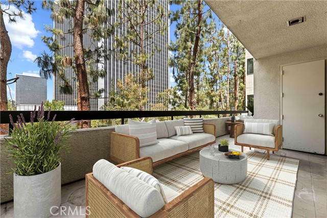 2122 Century Park Lane, Los Angeles CA: https://media.crmls.org/medias/74cc0dba-9ff9-4869-b3ec-a9ee19e31e81.jpg