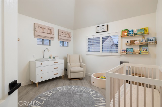 2295 La Playa N Drive, Costa Mesa CA: https://media.crmls.org/medias/74cc4f46-4332-4555-a26b-2af503d27222.jpg
