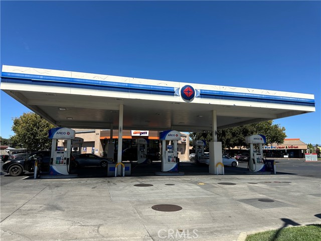 2540 Esplanade, Chico CA: https://media.crmls.org/medias/74cd0d27-d8e1-4780-b721-dac9f637f38c.jpg