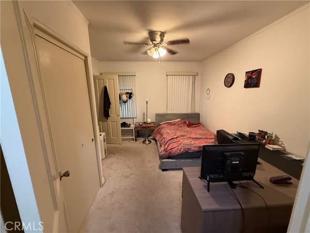 1536 Malcolm Avenue, Los Angeles CA: https://media.crmls.org/medias/74cd37a6-7112-4677-8179-a90403ae7e0d.jpg