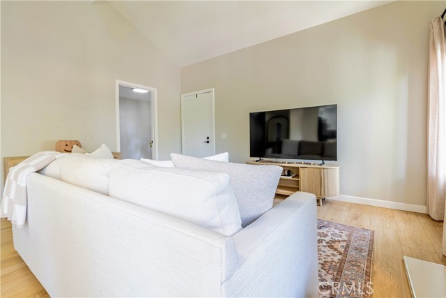 Detail Gallery Image 9 of 28 For 22795 Lakeway Dr #514,  Diamond Bar,  CA 91765 - 2 Beds | 2 Baths