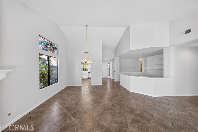 Detail Gallery Image 11 of 41 For 1786 Spyglass Cir, Vista,  CA 92081 - 2 Beds | 2 Baths