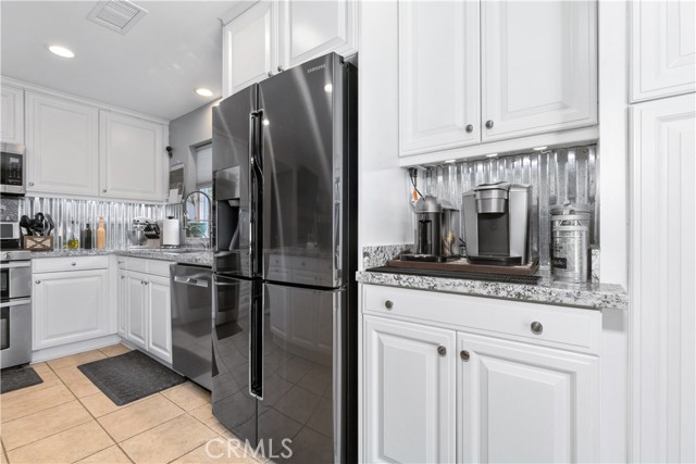 470 Kenton Court, Paso Robles CA: https://media.crmls.org/medias/74ced47e-7bb5-489c-a6e6-50aa6068c462.jpg