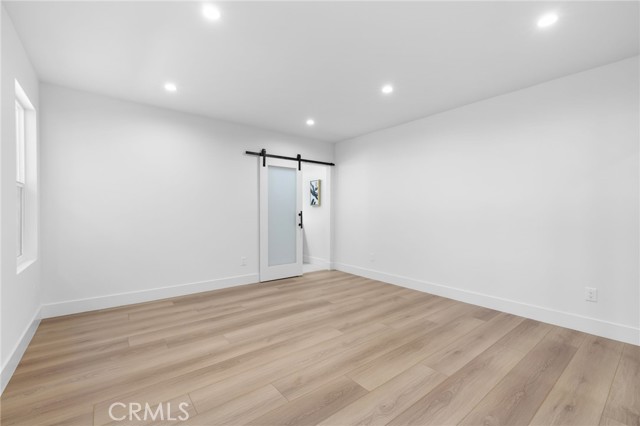 Detail Gallery Image 22 of 69 For 1504 N California, Burbank,  CA 91505 - – Beds | – Baths