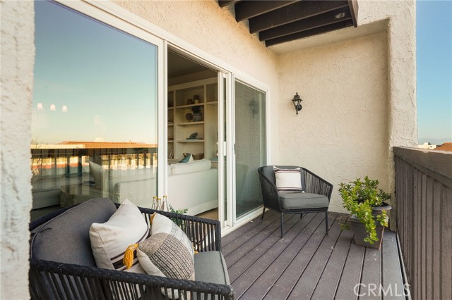 Detail Gallery Image 15 of 38 For 69 Cottonwood Cir, Rolling Hills Estates,  CA 90274 - 3 Beds | 3 Baths