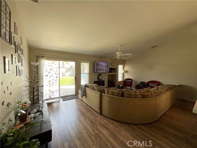 Detail Gallery Image 7 of 29 For 31832 Granville Dr, Winchester,  CA 92596 - 3 Beds | 2 Baths