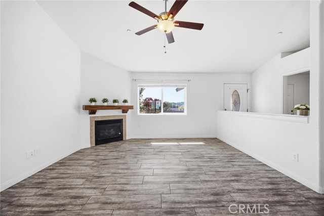 Detail Gallery Image 12 of 41 For 18110 Churchill, Tehachapi,  CA 93561 - 3 Beds | 2 Baths