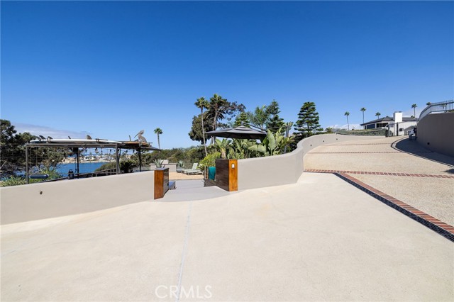 Detail Gallery Image 34 of 39 For 2901 Ocean Bld, Corona Del Mar,  CA 92625 - 4 Beds | 4/3 Baths