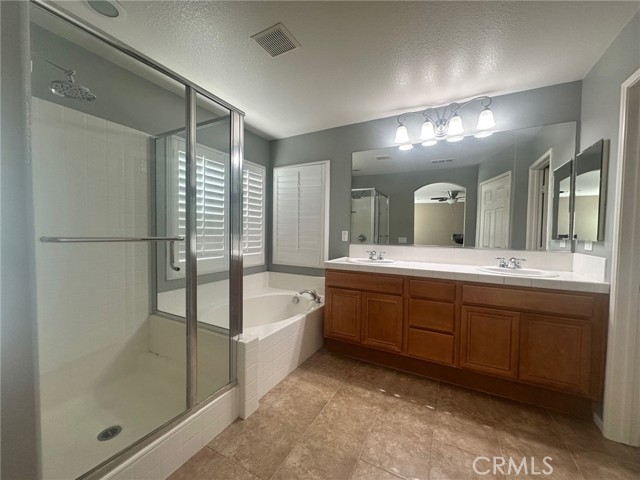 Detail Gallery Image 25 of 34 For 28361 Adrienne, Murrieta,  CA 92563 - 4 Beds | 3 Baths