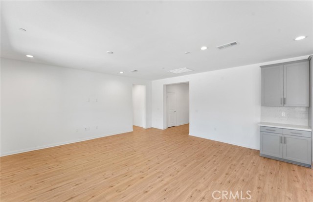 26615 Silver Ore Road, Menifee CA: https://media.crmls.org/medias/74d30b28-10e8-40ef-b188-6e6a57d8cb37.jpg