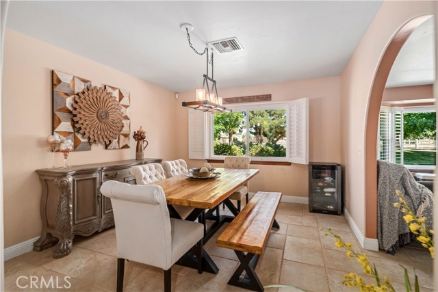 Detail Gallery Image 27 of 69 For 40809 20th St, Palmdale,  CA 93551 - 5 Beds | 2/1 Baths