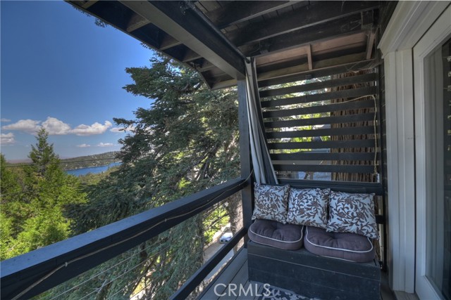 Image 20 of 38 For 533 Sunderland Court