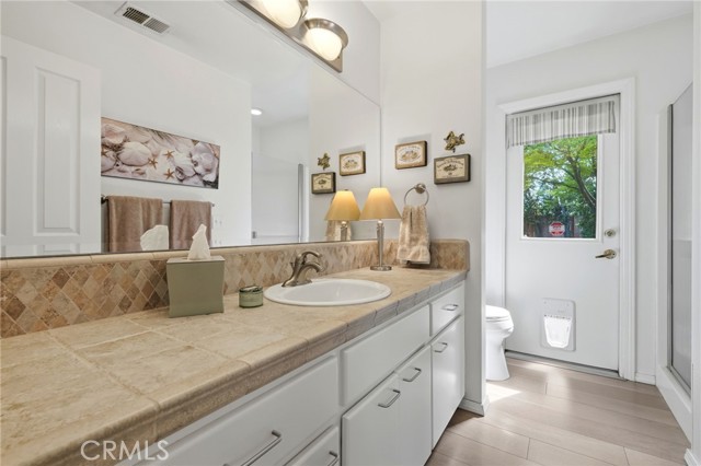 Detail Gallery Image 32 of 61 For 2134 Cottonwood Cir, Visalia,  CA 93277 - 4 Beds | 3 Baths