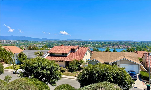 MLS# OC23156571