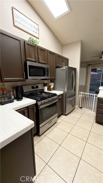 Detail Gallery Image 6 of 64 For 212 Whispering Winds, Blythe,  CA 92225 - 3 Beds | 2 Baths