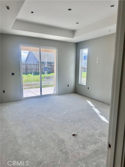 Detail Gallery Image 6 of 13 For 464 Aaron Ct, Atwater,  CA 95301 - 4 Beds | 3 Baths