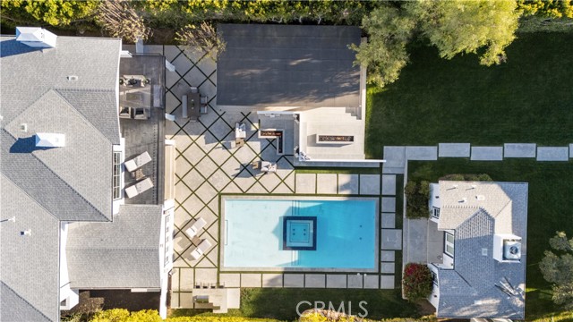 17528 Jayden Lane, Encino CA: https://media.crmls.org/medias/74d69d12-da02-4cbb-9e98-d85b47e55fa7.jpg