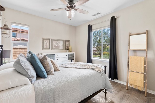 35403 Laurel Tree Court, Winchester CA: https://media.crmls.org/medias/74d6a1e3-85e3-40b3-aff0-191297d57288.jpg