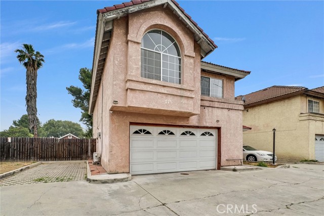 3855 Gilman Rd, El Monte CA: https://media.crmls.org/medias/74d6d16f-b3af-4e7b-b17c-af0e41bed2d2.jpg