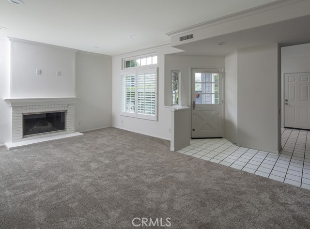 Detail Gallery Image 4 of 19 For 930 Poppy Ln, Corona Del Mar,  CA 92625 - 2 Beds | 2 Baths