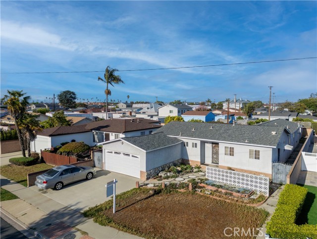 Detail Gallery Image 3 of 54 For 16950 La Salle Ave, Gardena,  CA 90247 - 4 Beds | 2/1 Baths