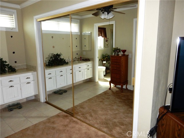 Detail Gallery Image 21 of 31 For 5792 Daisy Cir, La Palma,  CA 90623 - 4 Beds | 2/1 Baths