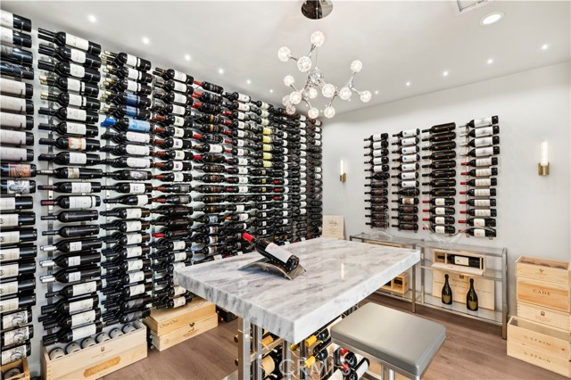 Detail Gallery Image 16 of 39 For 4000 Topside Ln, Corona Del Mar,  CA 92625 - 4 Beds | 2/1 Baths