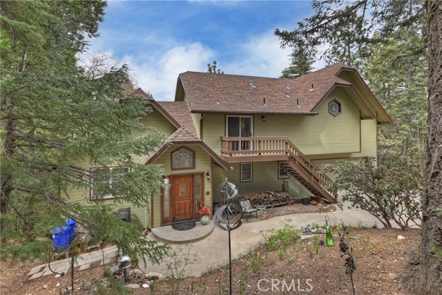 26349 Walnut Hills Drive, Lake Arrowhead CA: https://media.crmls.org/medias/74daff32-7dac-495b-9de9-907c84a509b7.jpg