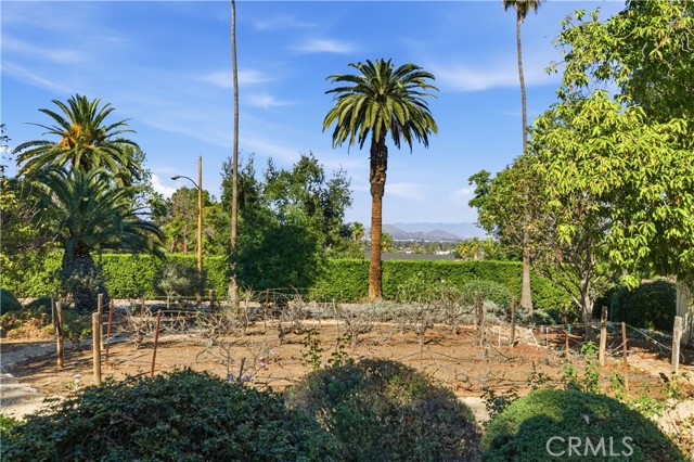 Detail Gallery Image 17 of 75 For 2855 Mcallister, Riverside,  CA 92503 - 5 Beds | 4 Baths