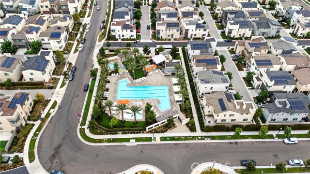 Detail Gallery Image 8 of 28 For 3520 E Peckham Paseo #6,  Ontario,  CA 91761 - 3 Beds | 3 Baths