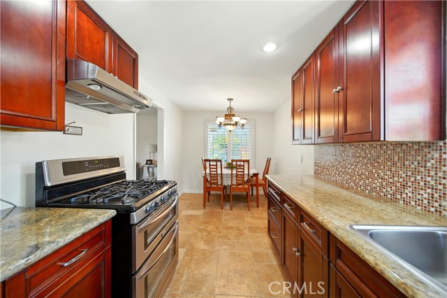 17934 E Newburgh Street, Azusa CA: https://media.crmls.org/medias/74dbe400-8dbb-45f0-ab06-f8f998b5ea55.jpg