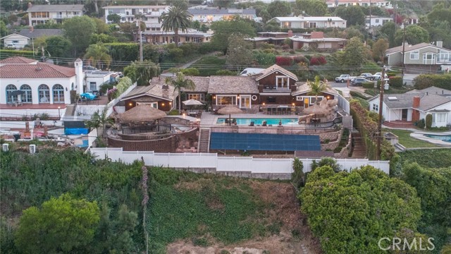 16 Saddle, Rancho Palos Verdes, California 90275, 5 Bedrooms Bedrooms, ,5 BathroomsBathrooms,Residential,For Sale,Saddle,PV26078779